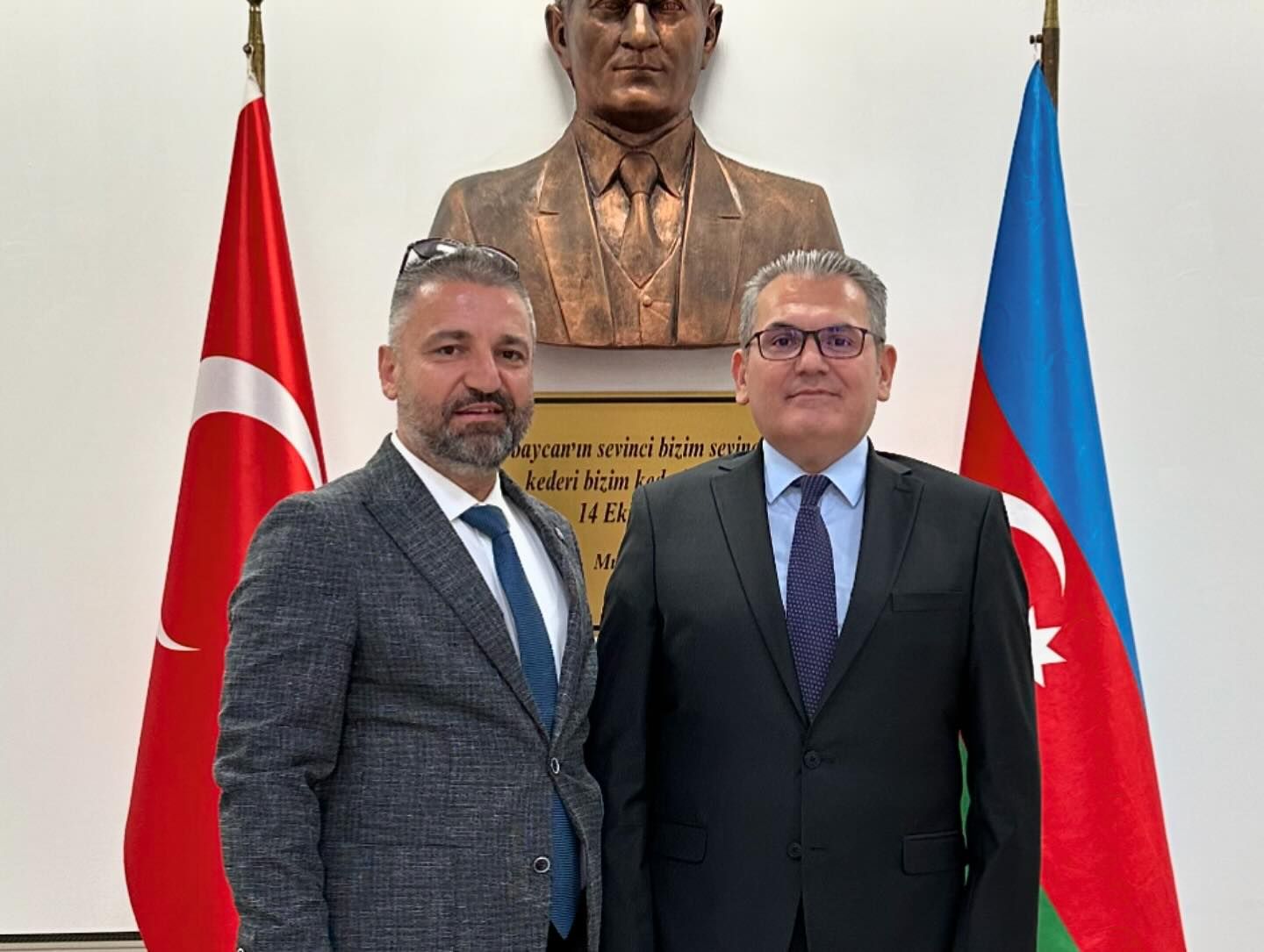 Azerbaycan’daki görevimiz nedeniyle bizleri kabul eden Değerli Başkonsolosumuz Recep ÖZTOP